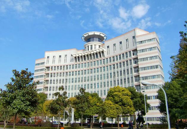 湖北工业大学
